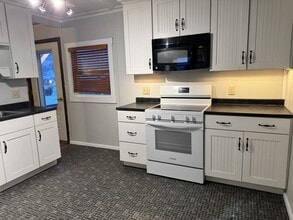 43 Pleasant View St in Montpelier, VT - Building Photo - Building Photo