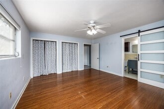 1421 NW 30th St in Gainesville, FL - Building Photo - Building Photo