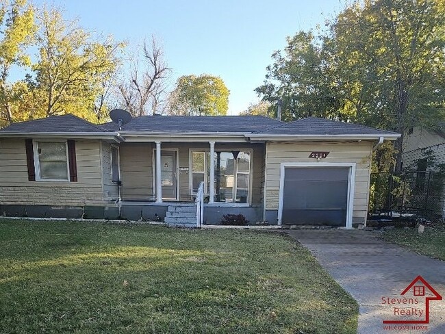 property at 2204 NW Denver Ave