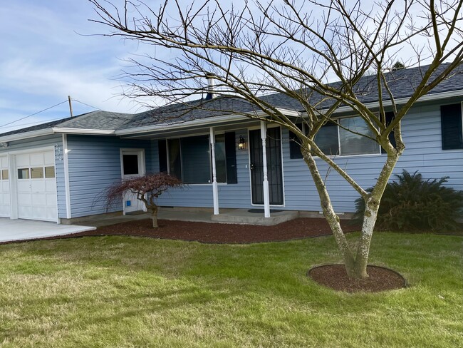 2424 53rd Ave SW in Albany, OR - Building Photo - Building Photo