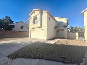 3701 Cactus Wheel Ct in Las Vegas, NV - Building Photo - Building Photo