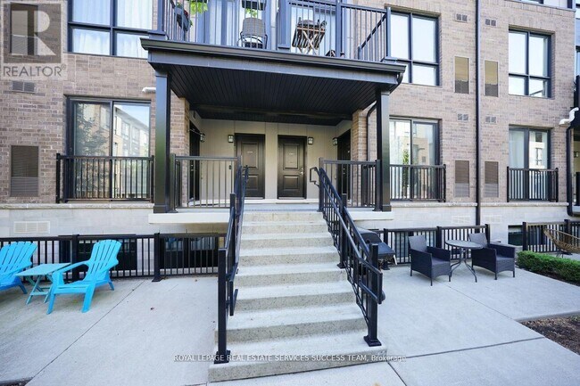 1208 Main St E in Milton, ON - Building Photo - Building Photo