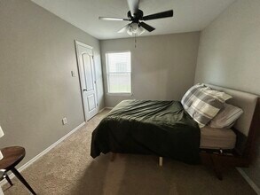 1052 Windy Grove Ln in Conroe, TX - Building Photo - Building Photo