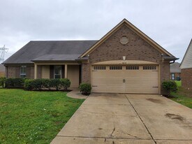 Modern Southaven Home with Two-Car Garage in Southaven, MS - Building Photo