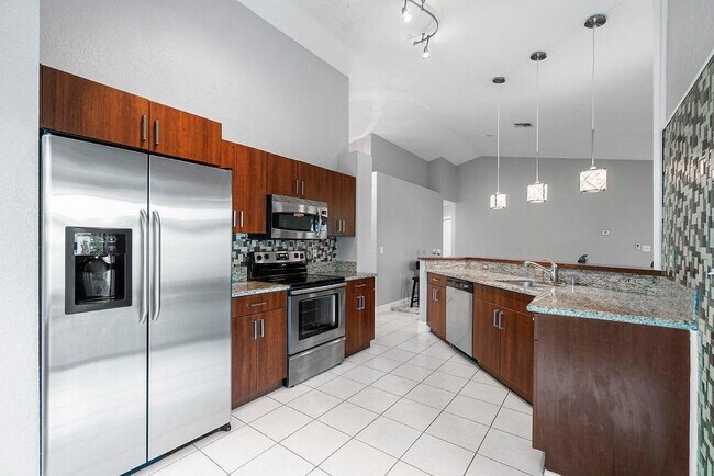 property at 4030 Laurelwood Ln