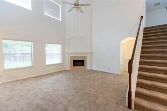 8218 Rushing Stream Ct in Tomball, TX - Building Photo - Building Photo