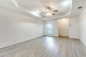 1913 San Rafael St in Fort Worth, TX - Building Photo - Building Photo