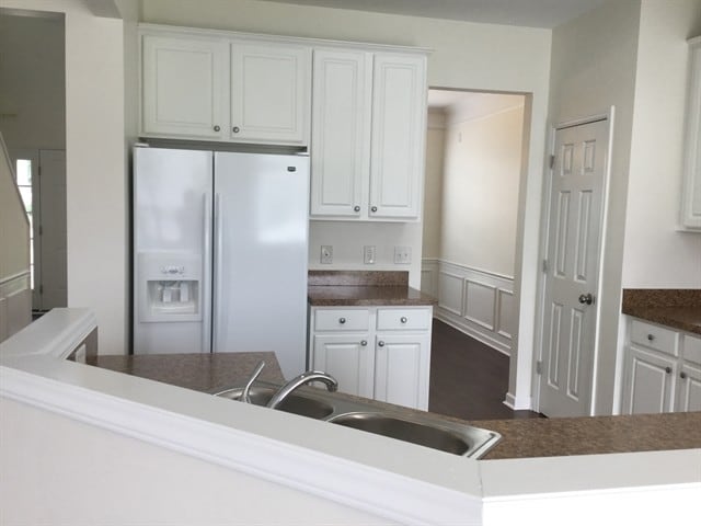 4496 Fairport Ct in High Point, NC - Foto de edificio - Building Photo