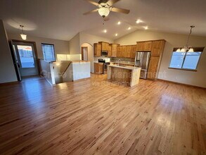 332 Telluride Dr in Windsor, CO - Building Photo - Building Photo