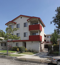 12516 Cranbrook Ave in Hawthorne, CA - Building Photo - Building Photo