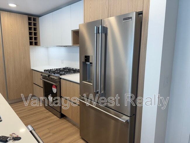 2750-2750 Olalla Rd in West Kelowna, BC - Building Photo - Building Photo