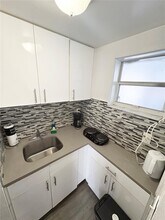 1843 Dewey St in Hollywood, FL - Building Photo - Building Photo