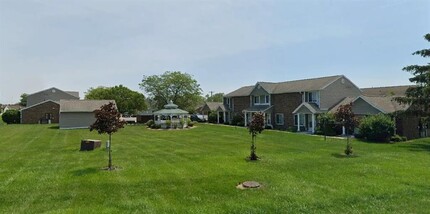 1800 Oakwood Ave in Napoleon, OH - Building Photo - Building Photo