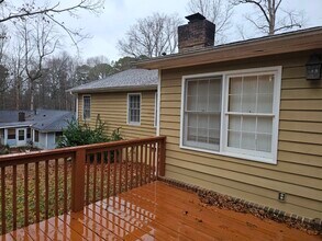 270 Huckleberry Ln in Ellenwood, GA - Building Photo - Building Photo