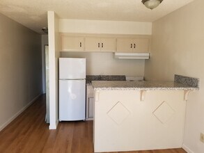 8907 Sierra St in Elk Grove, CA - Building Photo - Building Photo