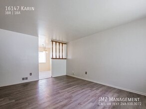 16147 Karin St in Taylor, MI - Building Photo - Building Photo