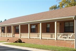 Ridgeview Apartments in Forest, VA - Building Photo