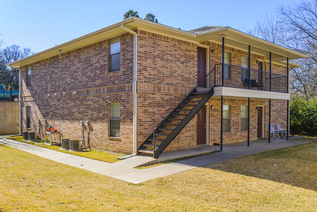 Kennedy Place in Denton, TX - Foto de edificio - Building Photo