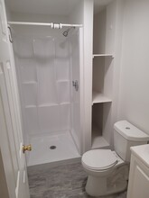 45 Hemenway St, Unit A in Boston, MA - Foto de edificio - Building Photo