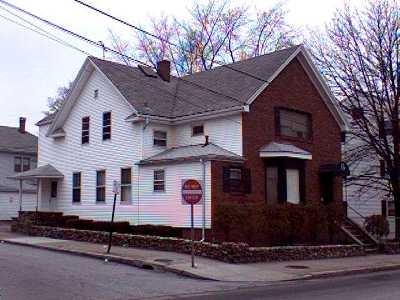 15 George St in Pawtucket, RI - Foto de edificio