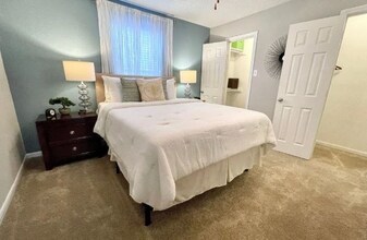 2201 Montgomery Park Blvd-Unit -3551A in Conroe, TX - Building Photo - Building Photo