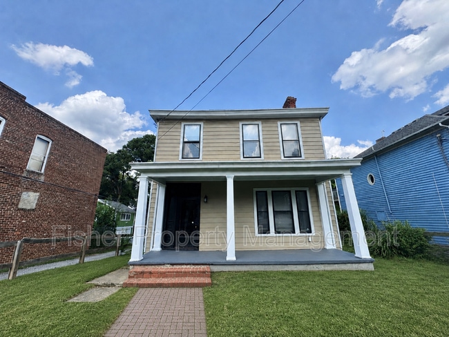property at 411 W 26th St