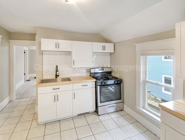 111 Canton St SW in Grand Rapids, MI - Building Photo - Building Photo