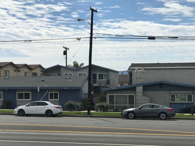 3564 Del Amo Blvd in Torrance, CA - Building Photo