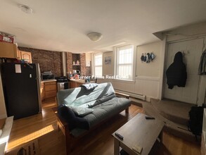 6 Symphony Rd, Unit B in Boston, MA - Building Photo - Building Photo