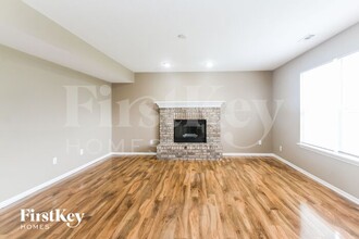 7156 Bracken Ln in Indianapolis, IN - Building Photo - Building Photo