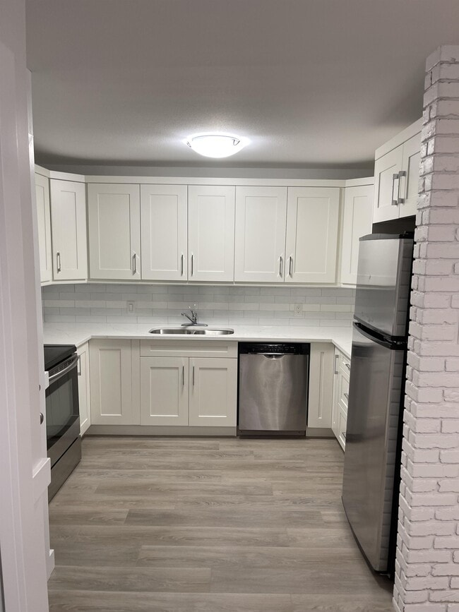 property at 1018 Main St