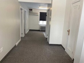1641 Victoria Park Av in Toronto, ON - Building Photo - Building Photo