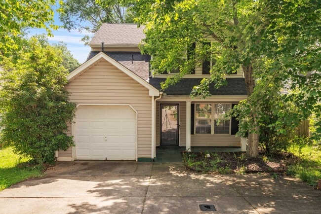 property at 102 Glenlea Ln