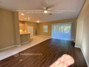 1649 Oak Park Ct in Tarpon Springs, FL - Foto de edificio - Building Photo