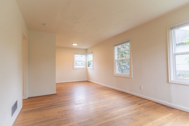 property at 5412-5420-5420 NE 9th Ave