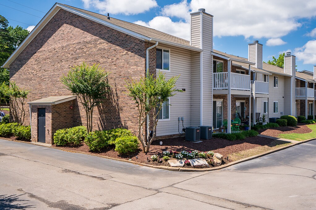 Villas at Oak Crest Apartments in Chattanooga, TN