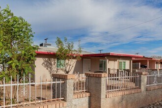 3622 W Sunland Ave in Phoenix, AZ - Building Photo - Building Photo