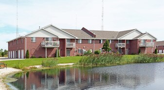 Riverbend Terrace Apartments in Green Bay, WI - Building Photo