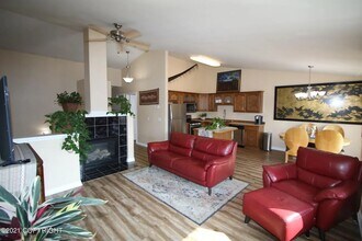 3364 Kendall Loop in Anchorage, AK - Building Photo - Building Photo