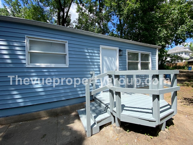 property at 1648 S 4th St