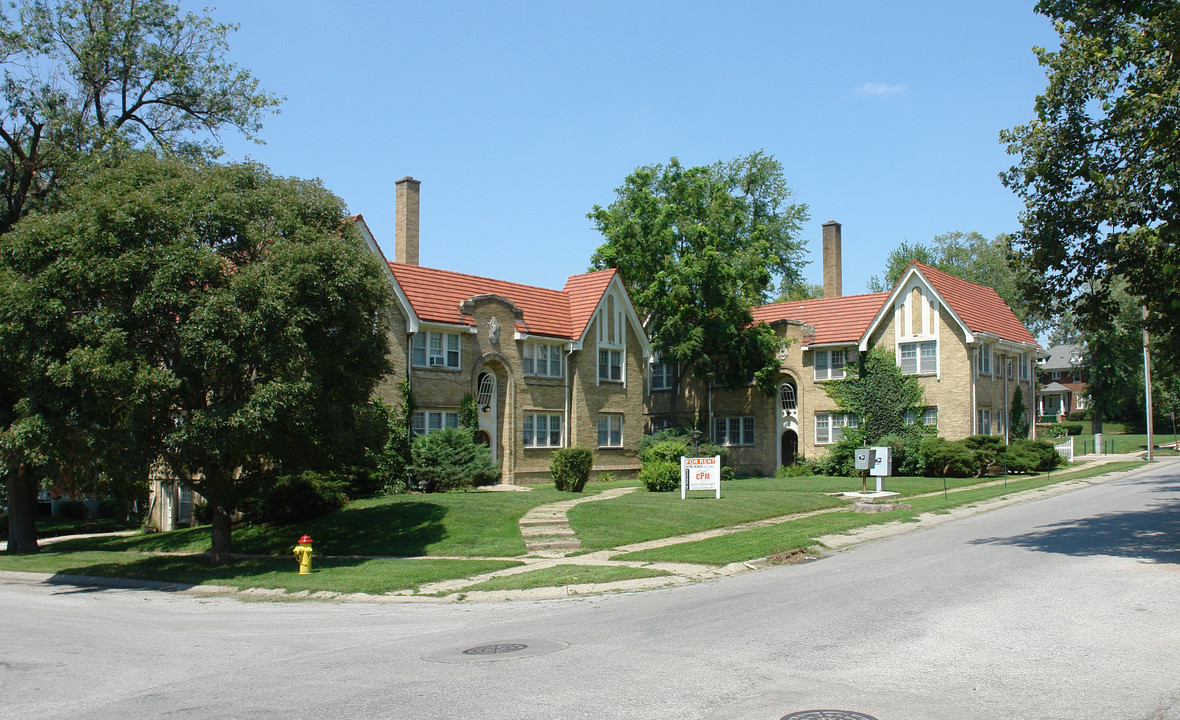 Glendale in Omaha, NE - Foto de edificio