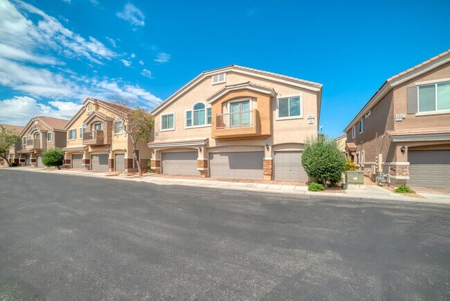 property at 10011 Diamond Summit Ct