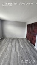 1579 Meredith Dr in Cincinnati, OH - Building Photo - Building Photo