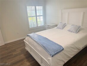 4907 Europa Dr in Naples, FL - Building Photo - Building Photo