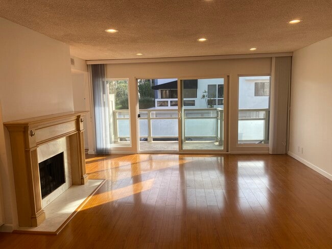 property at 4200 Via Dolce