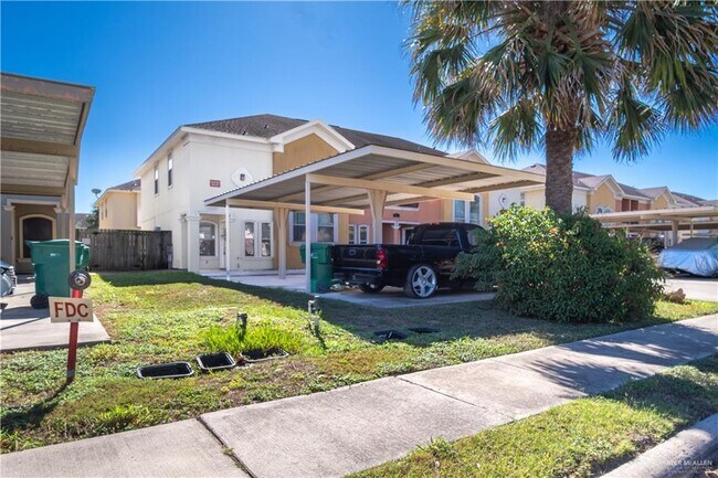 15 West Dr in Pharr, TX - Building Photo - Building Photo