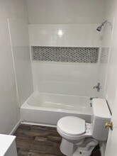 638 E Jenkins Ave, Unit A in Columbus, OH - Building Photo - Building Photo