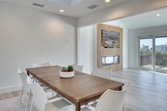 32 Library Ave in Westhampton Beach, NY - Building Photo - Building Photo