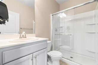 967 Dainty Ave in Brentwood, CA - Building Photo - Building Photo