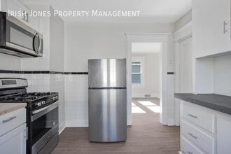 2518 Delaware Ave in Buffalo, NY - Building Photo - Building Photo